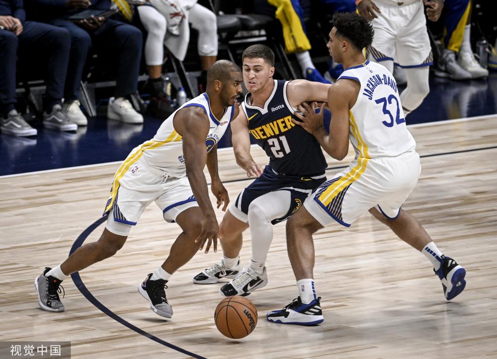 洲足坛屡见 洲足坛屡见